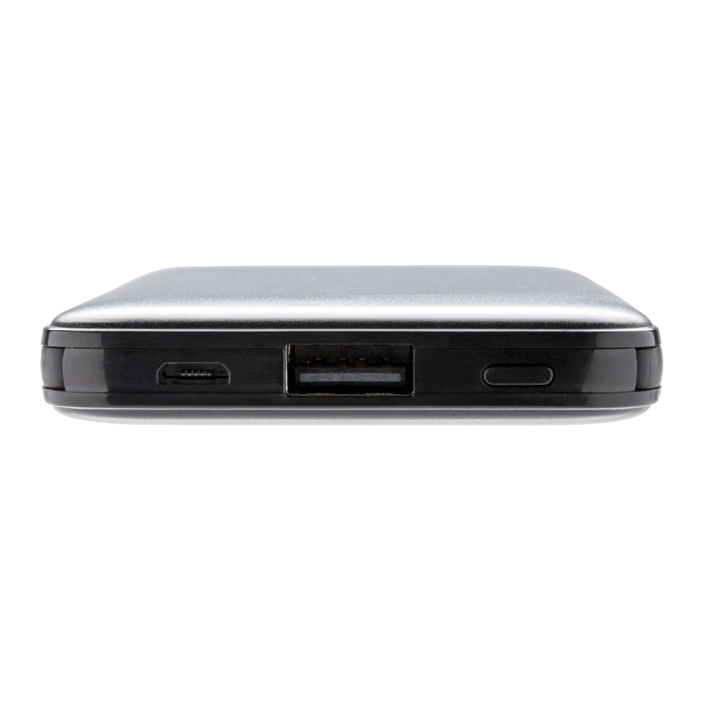 Kapesní powerbanka RAGAS s integrovaným kabelem 3v1 - černá Kapesní powerbanka RAGAS s integrovaným kabelem 3v1 - černá