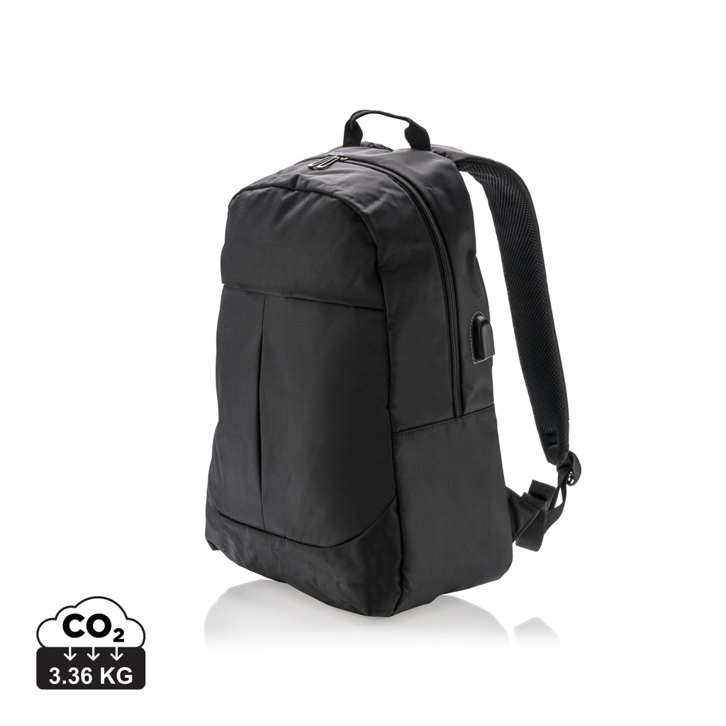 Polyesterový batoh na 15palcový notebook MEATUS s integrovaným USB portem - černá