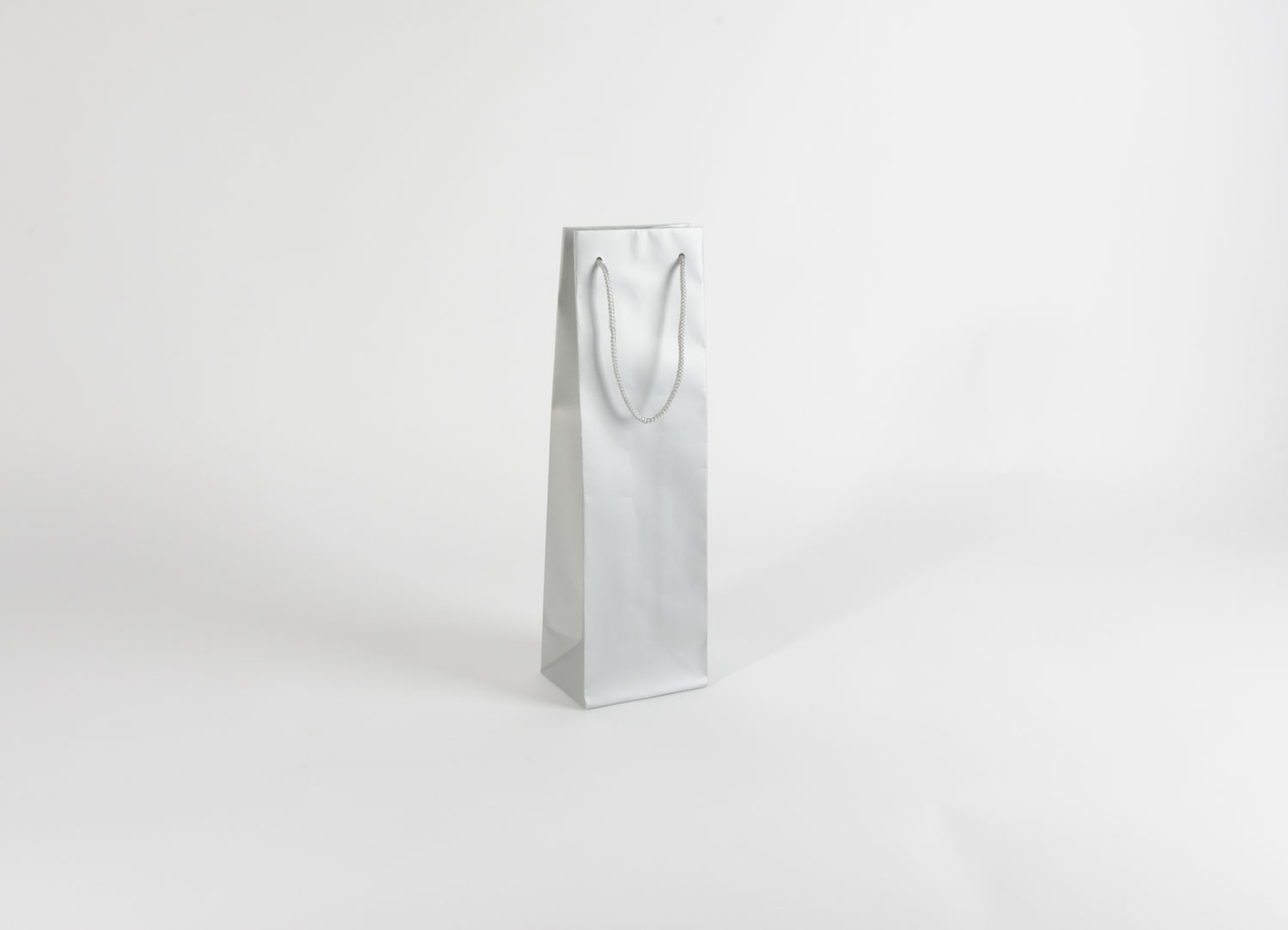 Papírová taška na víno GLASS BIANCO LUX MAT s laminací Papírová taška na víno GLASS BIANCO LUX MAT s laminací