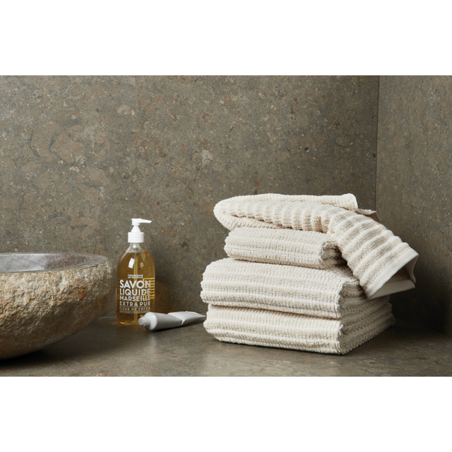 Sada ručníků a osušek VINGA Landro, 4 ks - přírodní bílá Sada ručníků a osušek VINGA Landro, 4 ks - přírodní bílá