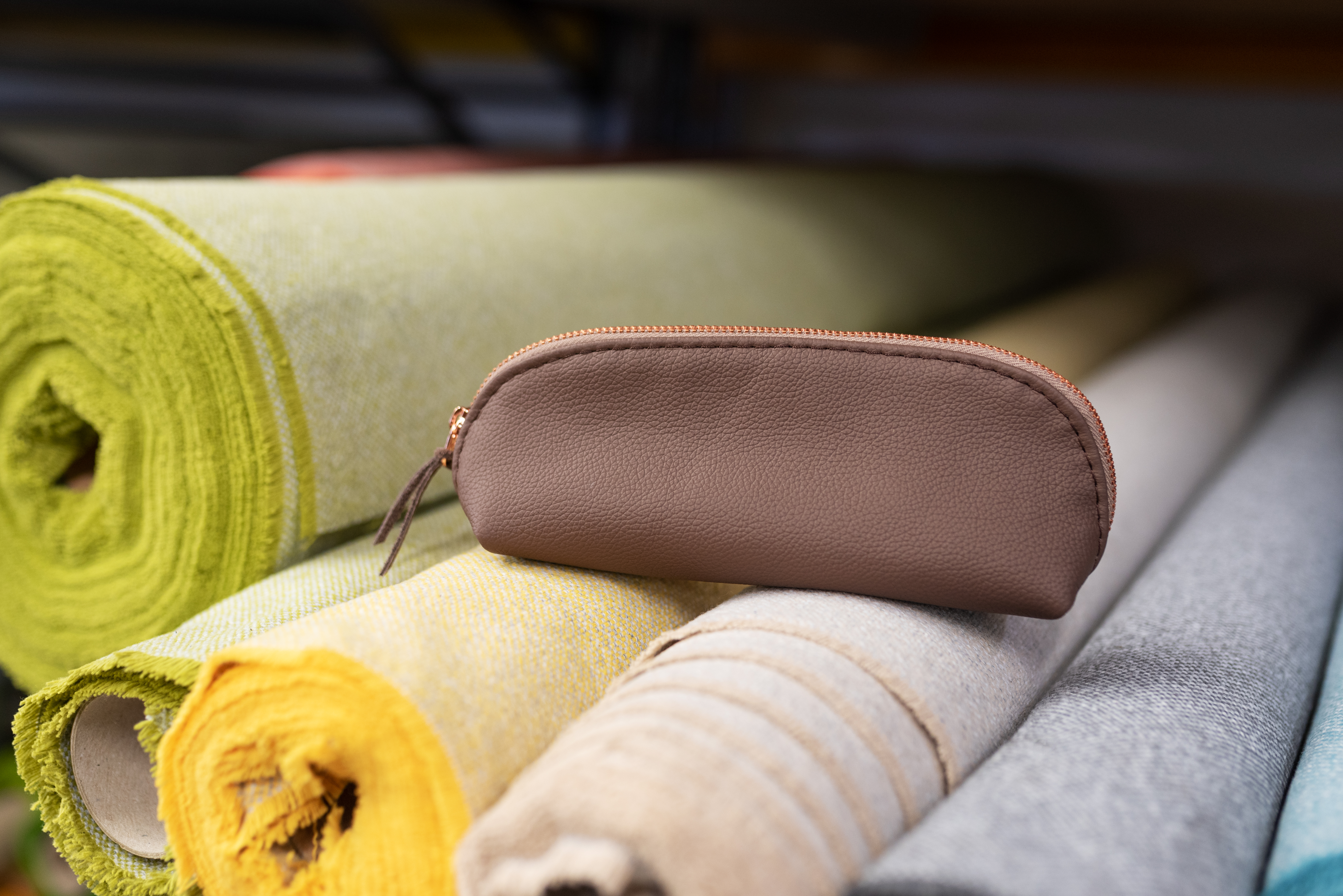 Kožený obal na brýle polstrovaný Kožený obal na brýle polstrovaný