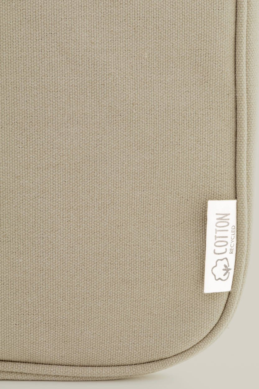 Taška na notebook Rebyss Comp z recyklované plátno - přírodní Taška na notebook Rebyss Comp z recyklované plátno - přírodní