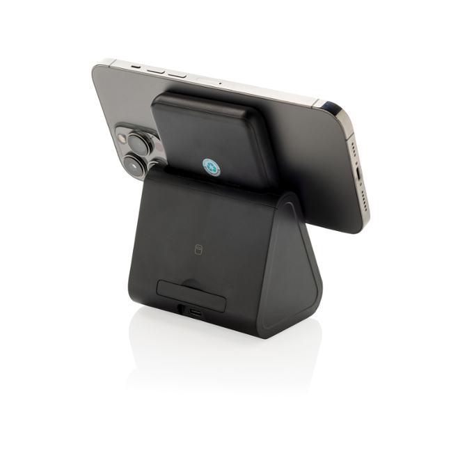 Nabíječka 5000mAh 3v1 Powerbase z RCS recyklovaného plastu, černá Nabíječka 5000mAh 3v1 Powerbase z RCS recyklovaného plastu, černá