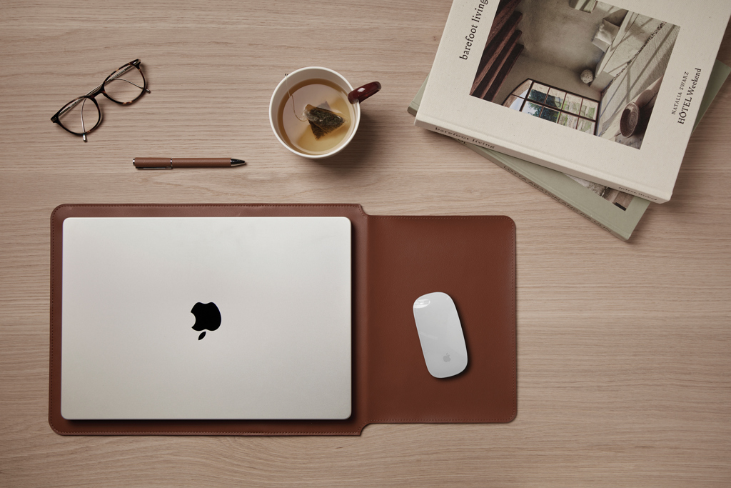 Obal na 14palcový notebook VINGA Timo z RCS RPET a PU, hnědá Obal na 14palcový notebook VINGA Timo z RCS RPET a PU, hnědá