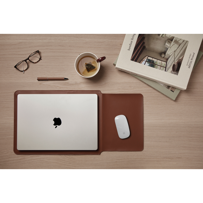 Obal na 16palcový notebook VINGA Timo z RCS RPET a PU, hnědá Obal na 16palcový notebook VINGA Timo z RCS RPET a PU, hnědá