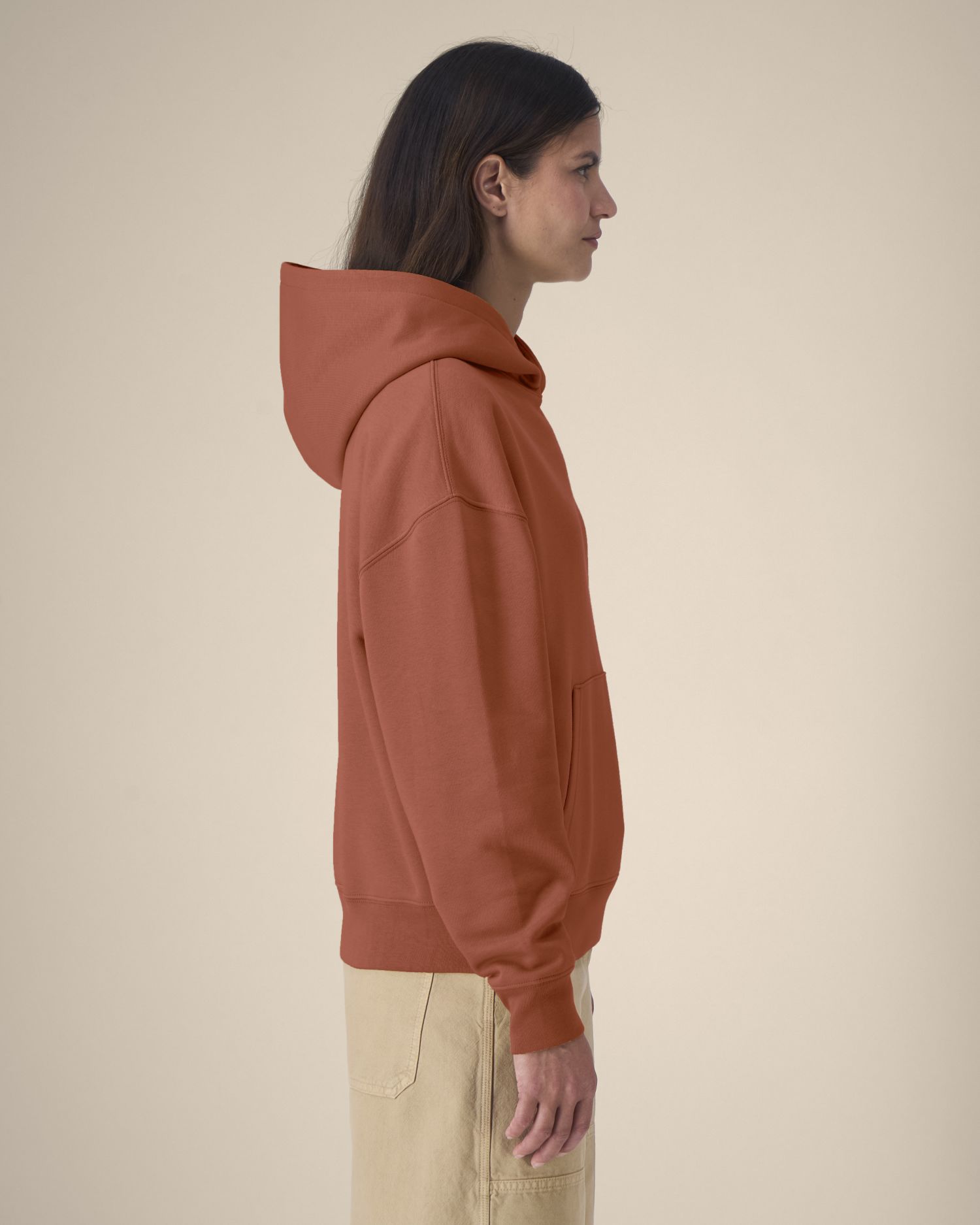 Pánská mikina s klokankou Stanley & Stella Chaser - heritage brown,