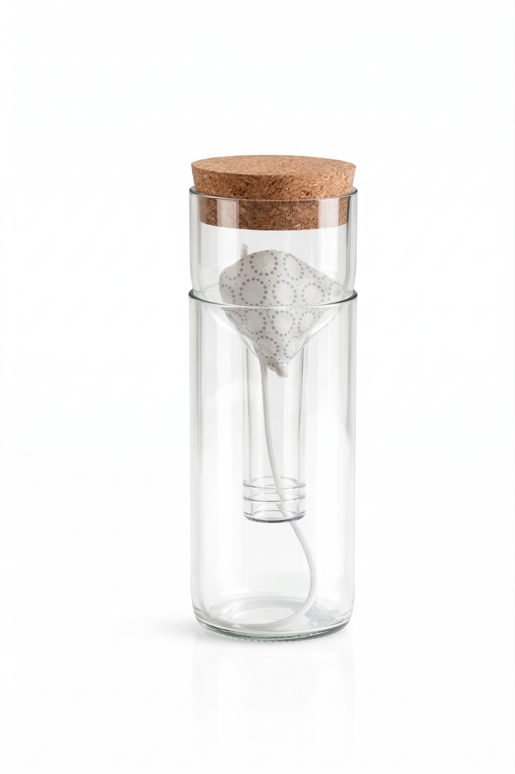 Samozavlažovací květináč z lahve od vína