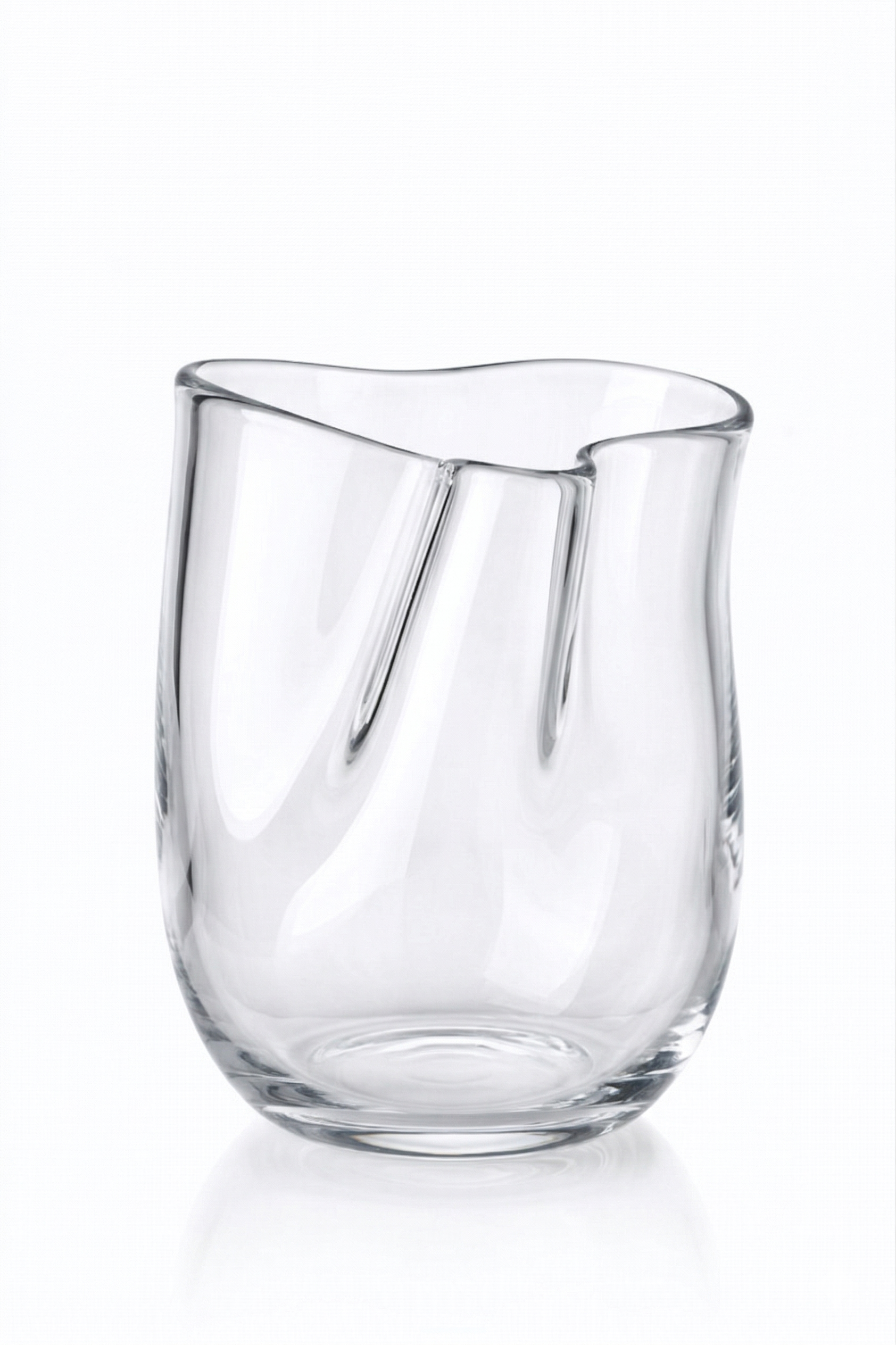 Organicky tvarovaná sklenice z lahve od vína 200 ml - čirá