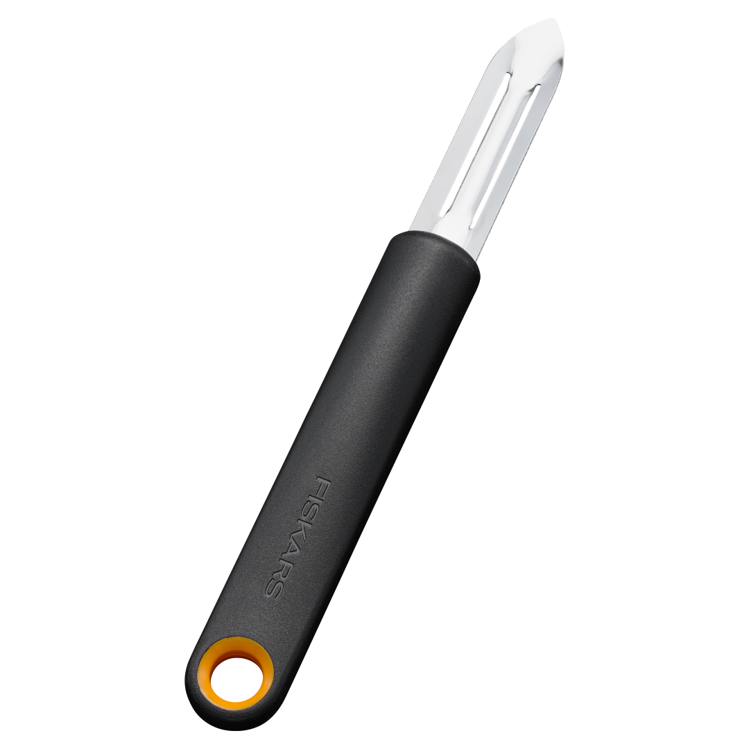 Pevná kuchyňská škrabka Fiskars - černá